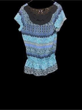 NY Collection Blue Patterned Short Sleeve Top with Black Crochet Yoke
